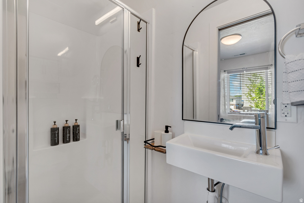 5502 W VICTORY LAP CT West Valley City, UT 84120