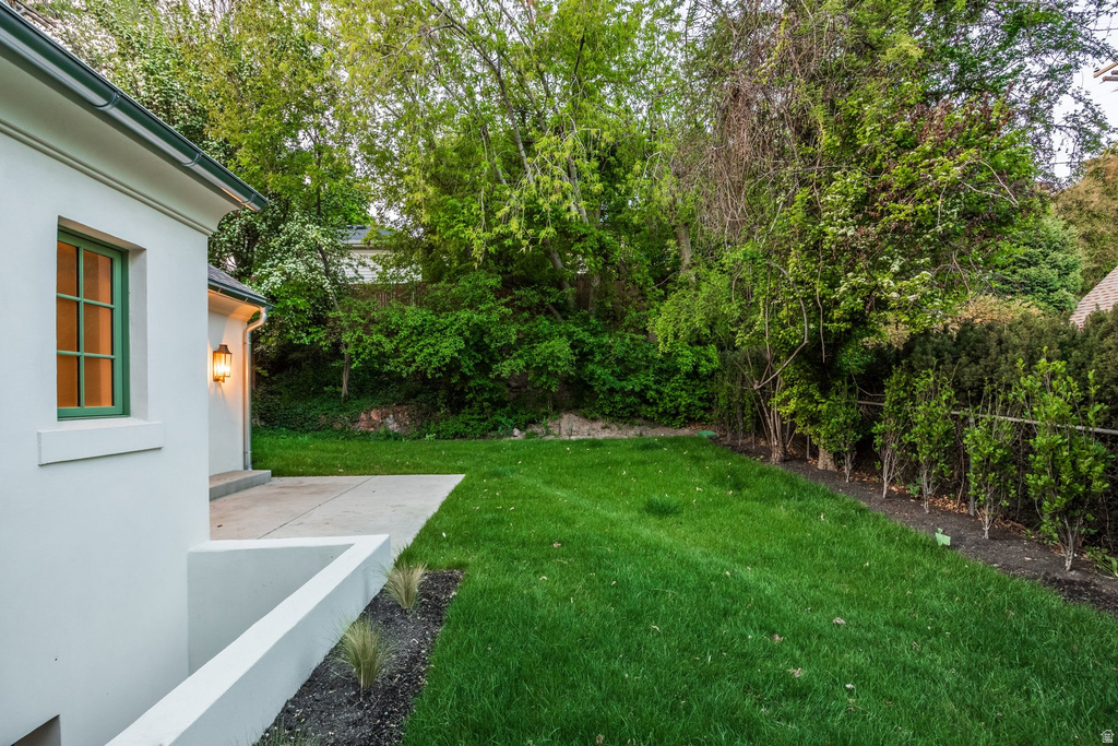 1425 E PERRY AVE Salt Lake City, UT 84103