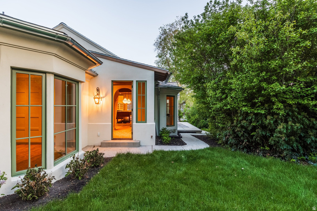 1425 E PERRY AVE Salt Lake City, UT 84103