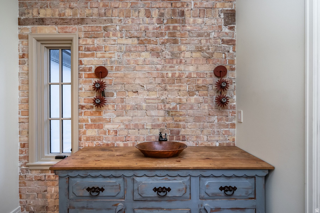 1425 E PERRY AVE Salt Lake City, UT 84103