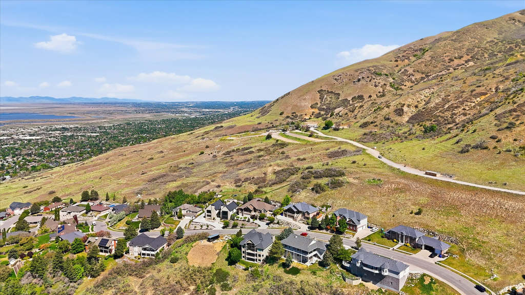 1342 E NORTHRIDGE DR Bountiful, UT 84010
