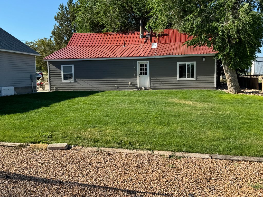 9888 S SR 28 Levan, UT 84639