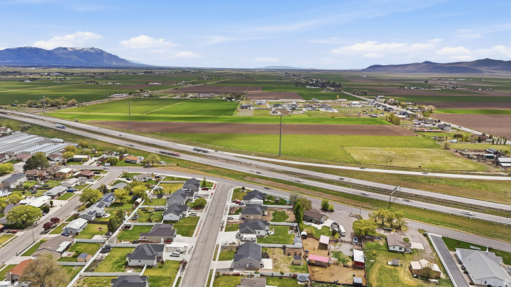 1062 S 700 W Tremonton, UT 84337