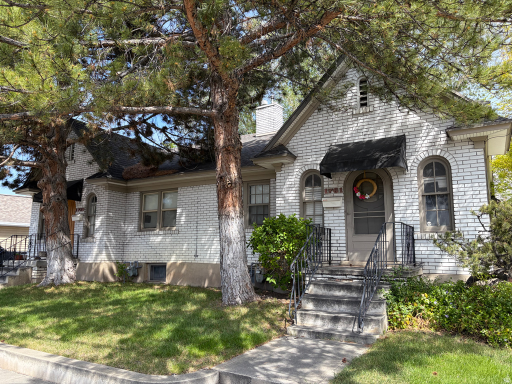 1759 S 700 E Salt Lake City, UT 84105