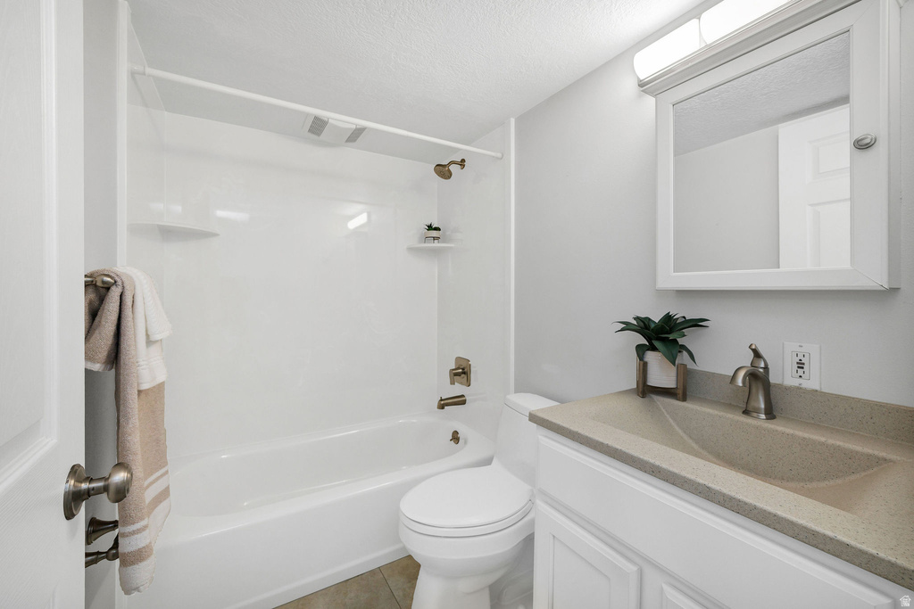 105 BUCKINGHAM DR Providence, UT 84332