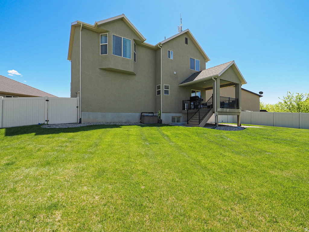 879 W SADDLEBROOK DR Kaysville, UT 84037
