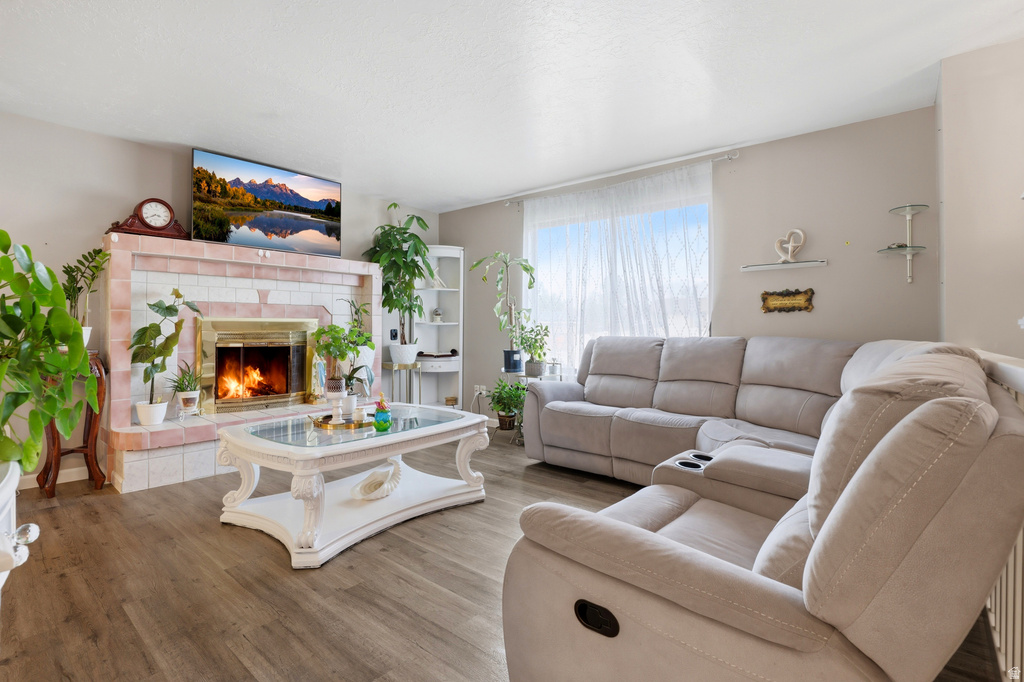 5867 S 2900 W Roy, UT 84067