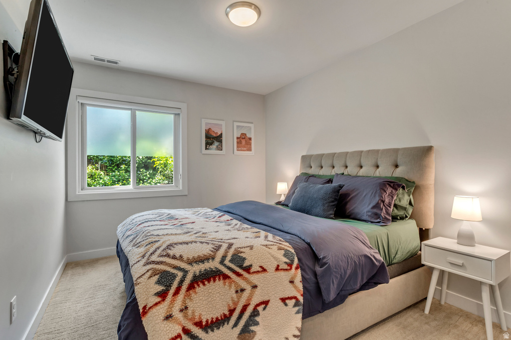 2444 S 900 E Salt Lake City, UT 84106