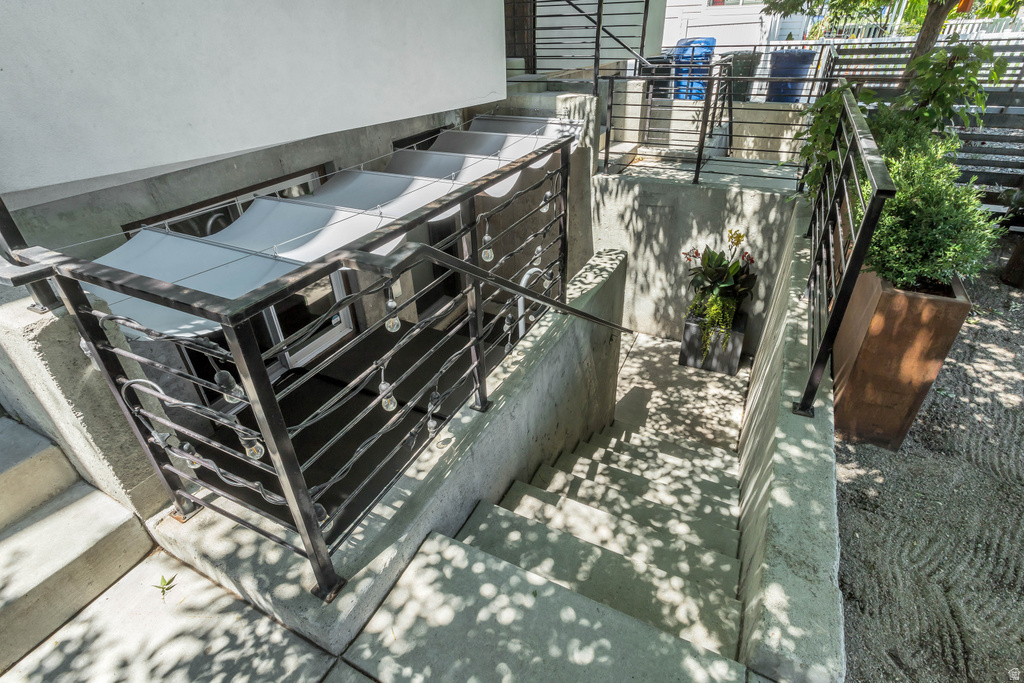 2444 S 900 E Salt Lake City, UT 84106