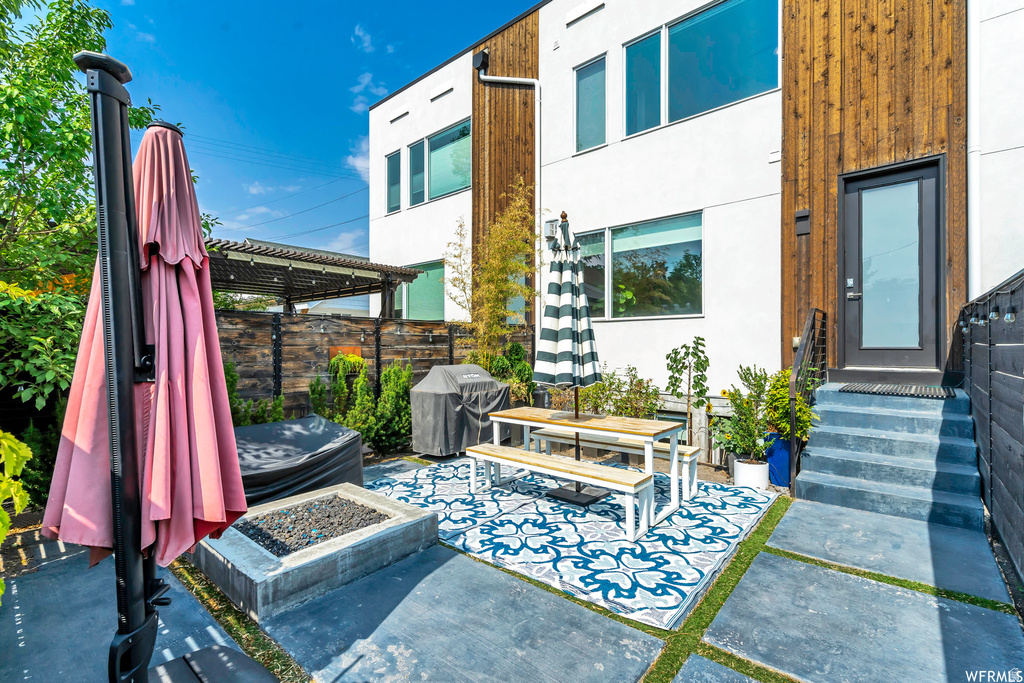 2444 S 900 E Salt Lake City, UT 84106