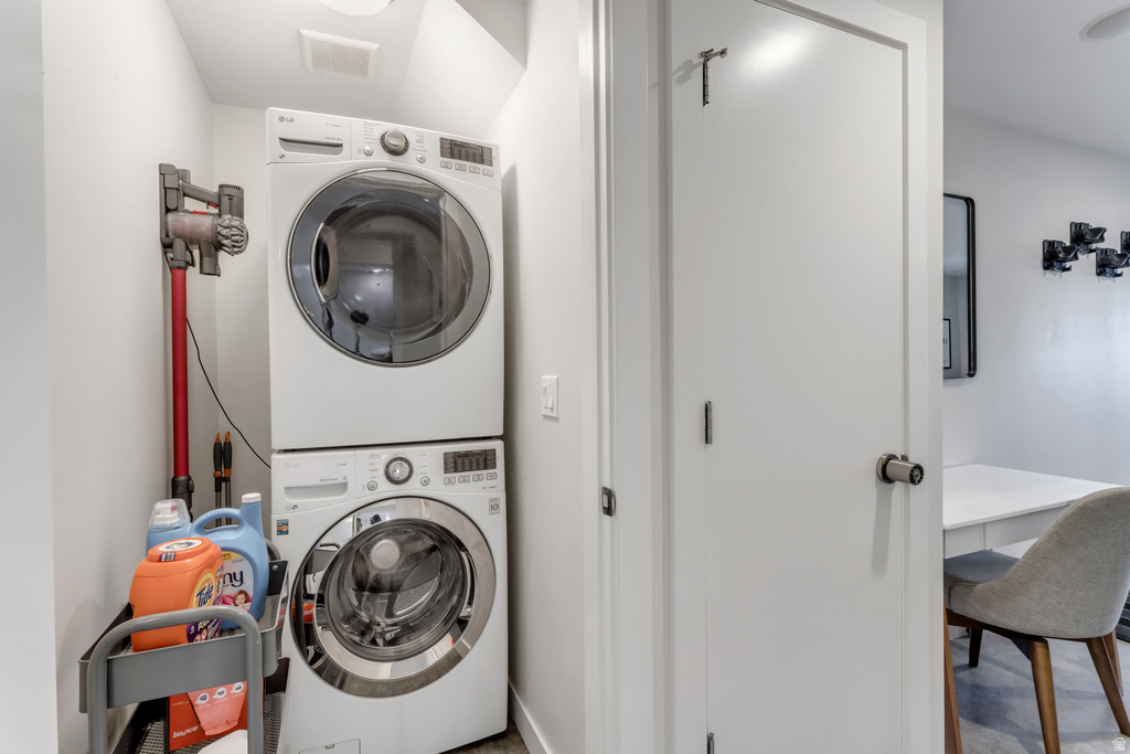 2444 S 900 E Salt Lake City, UT 84106