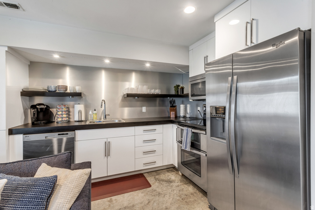 2444 S 900 E Salt Lake City, UT 84106