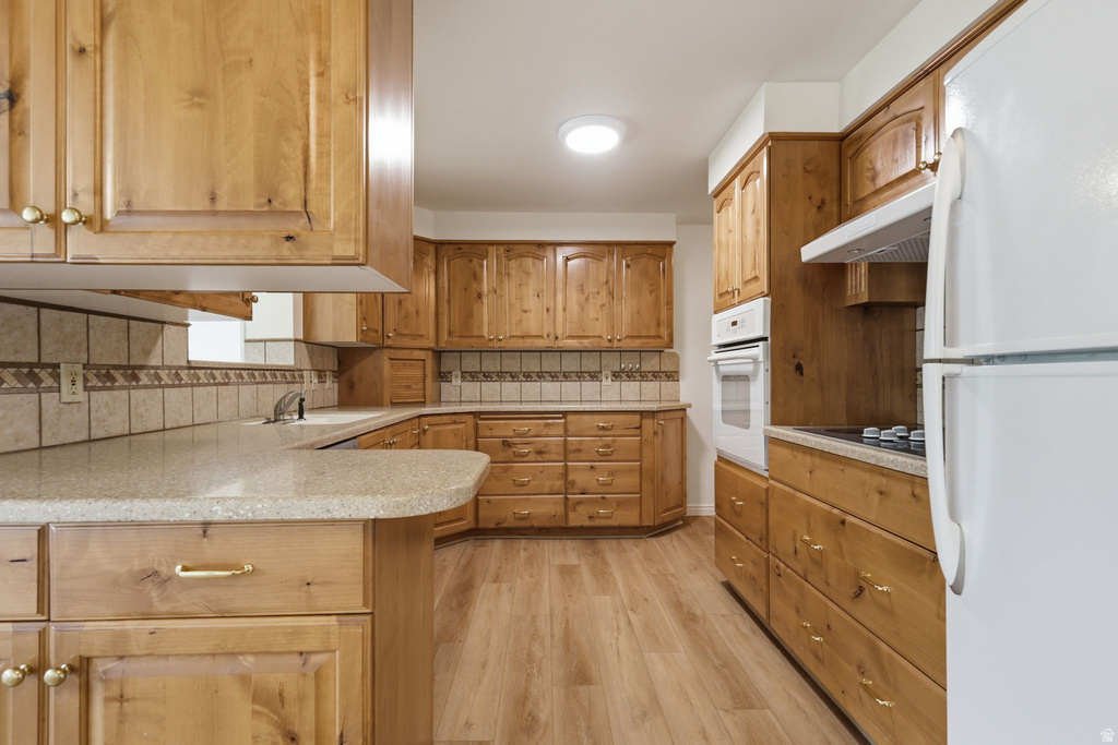 3677 W KEWANEE DR West Valley City, UT 84120