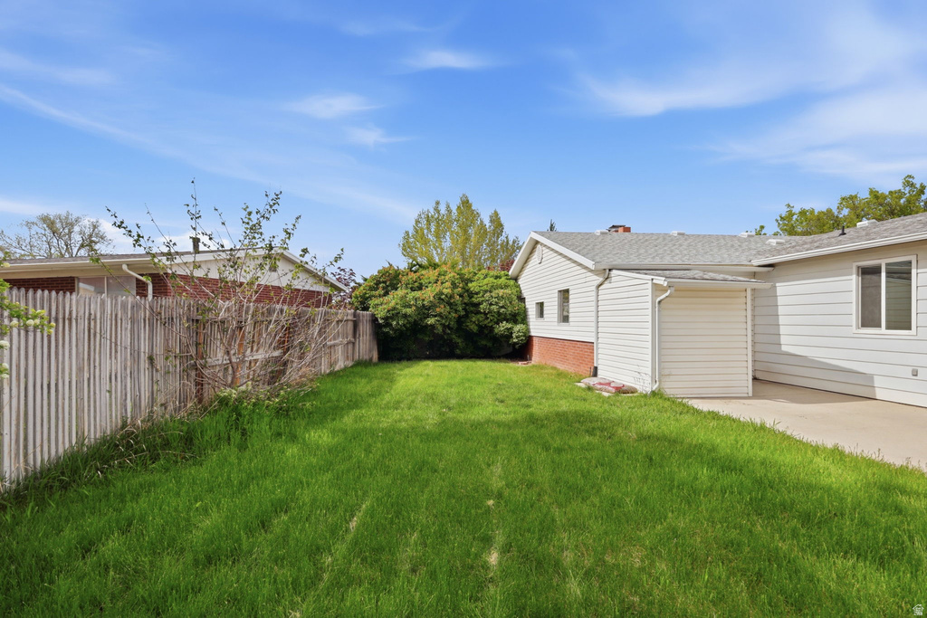 3677 W KEWANEE DR West Valley City, UT 84120