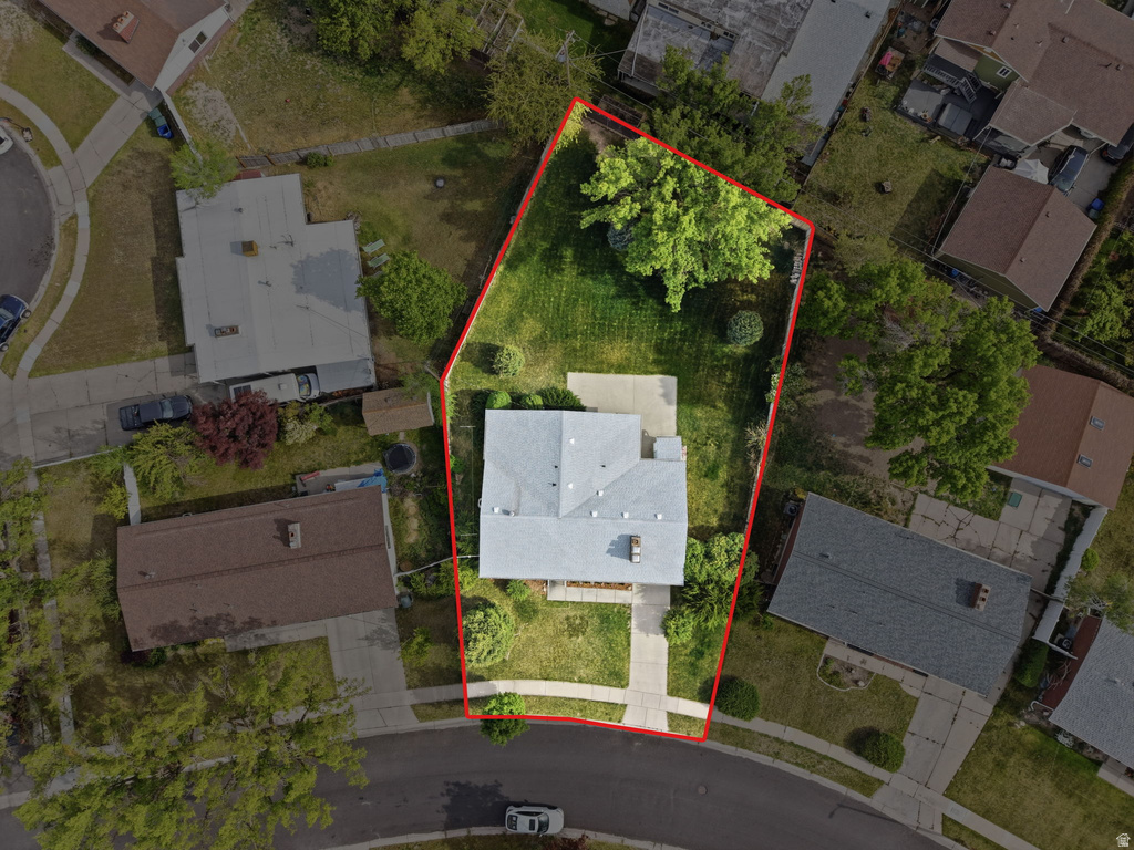 3677 W KEWANEE DR West Valley City, UT 84120