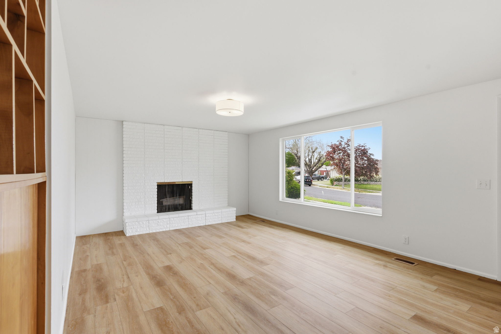 3677 W KEWANEE DR West Valley City, UT 84120