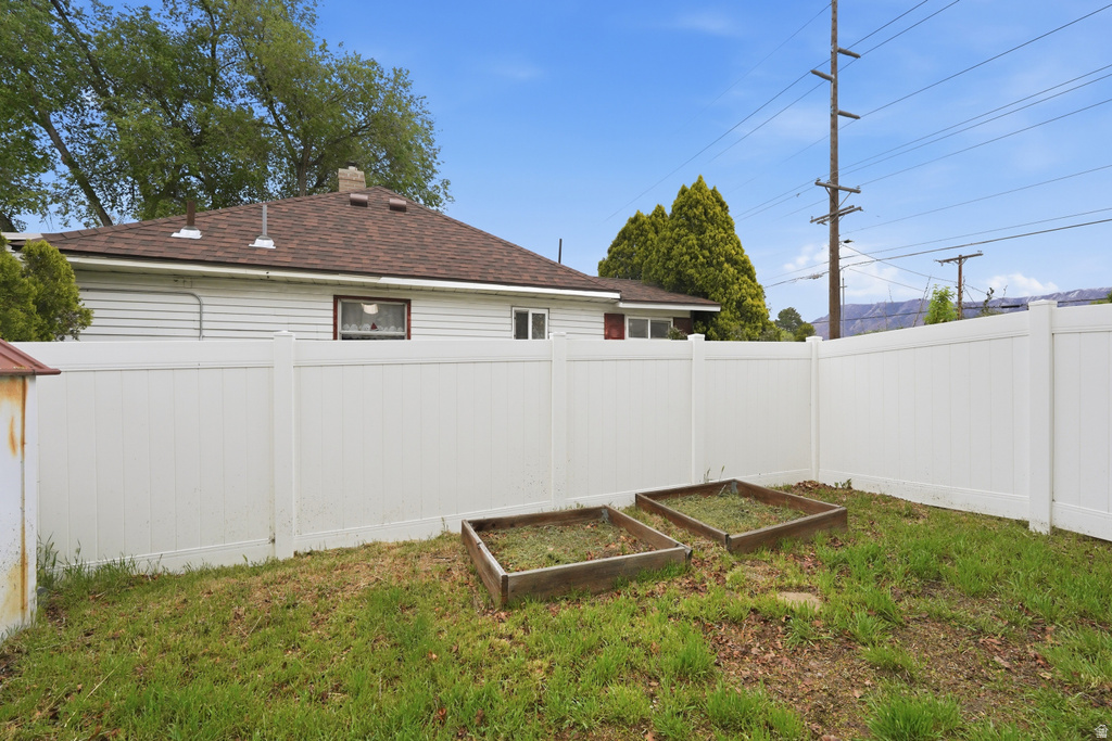 7670 S 1000 E Midvale, UT 84047