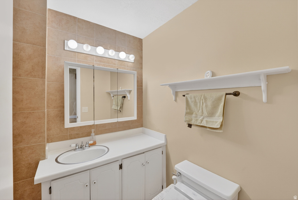 7670 S 1000 E Midvale, UT 84047