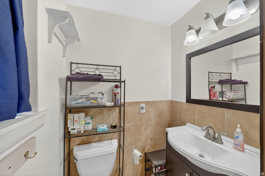 7670 S 1000 E Midvale, UT 84047