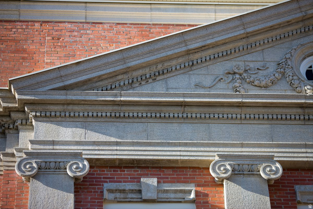 400 E CAPITOL PARK AVE #401 Salt Lake City, UT 84103