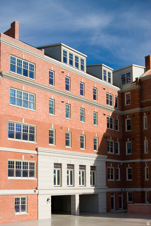 400 E CAPITOL PARK AVE #401 Salt Lake City, UT 84103