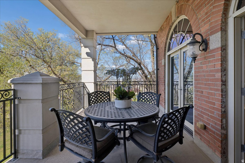 400 E CAPITOL PARK AVE #401 Salt Lake City, UT 84103