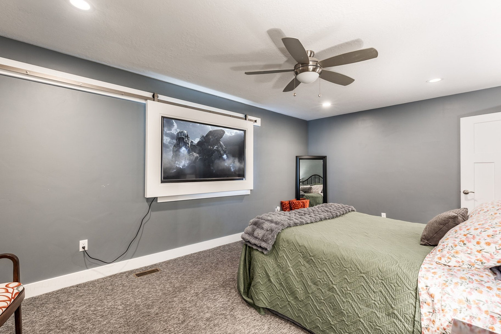 692 STONE BROOK CIR Santaquin, UT 84655