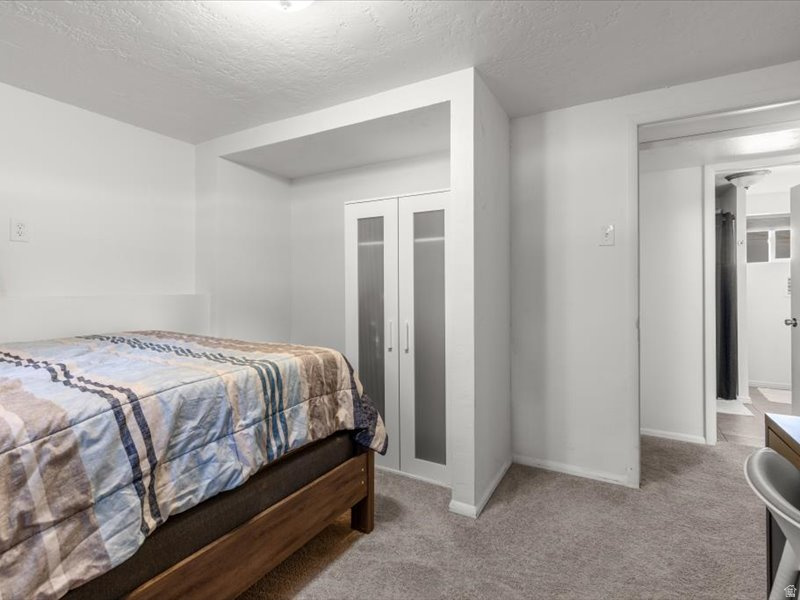 21 QUEBEC CIR Tooele, UT 84074