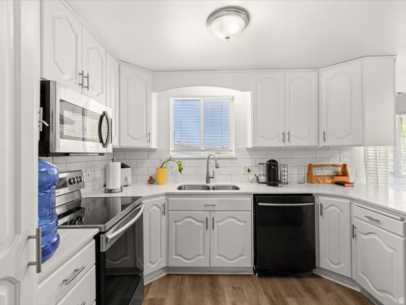 21 QUEBEC CIR Tooele, UT 84074