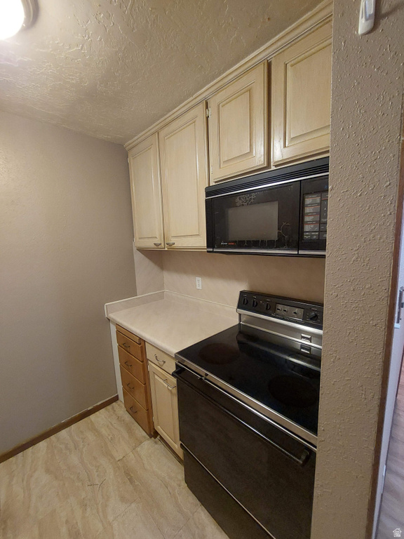 2257 W 4185 S #8B Taylorsville, UT 84129