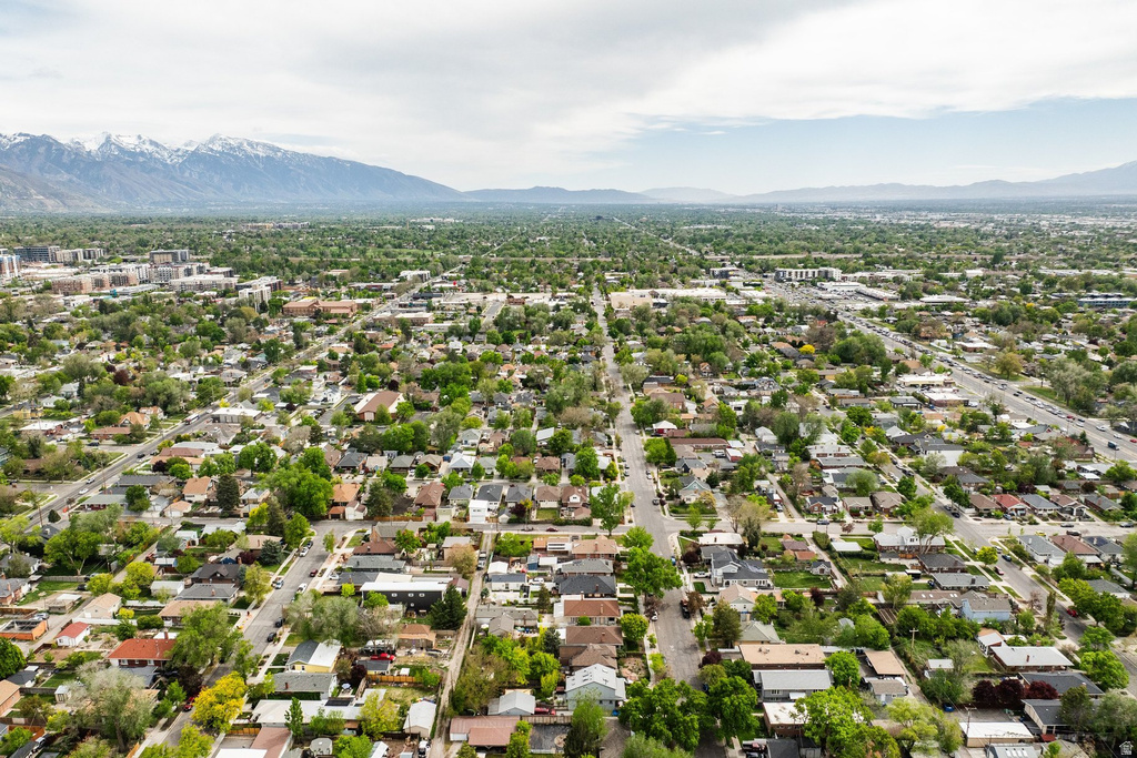 1757 S 800 E Salt Lake City, UT 84105