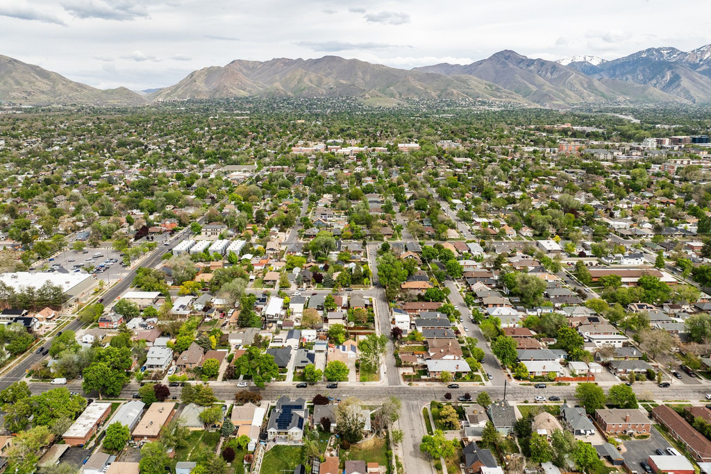 1757 S 800 E Salt Lake City, UT 84105