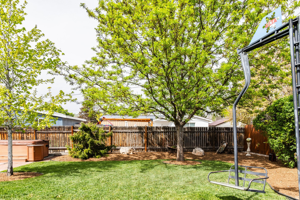 1757 S 800 E Salt Lake City, UT 84105