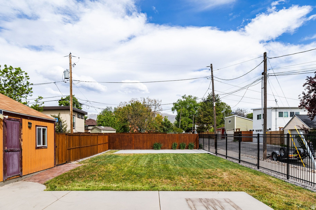 1757 S 800 E Salt Lake City, UT 84105