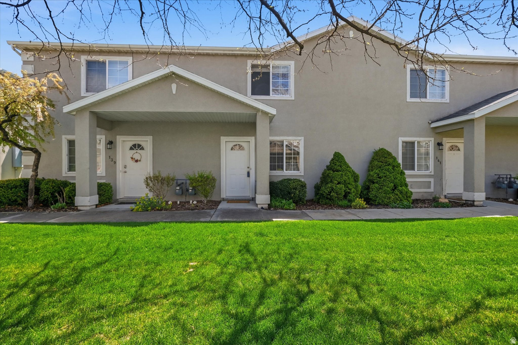 140 W PENNY LN photo 2