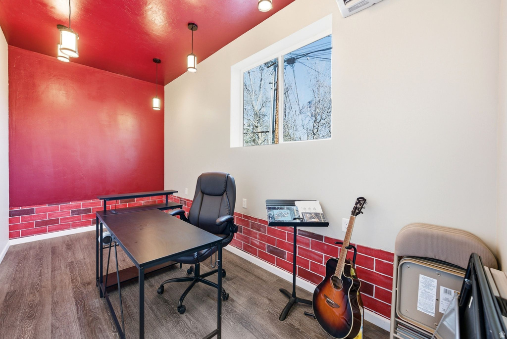 2724 S LAKE ST Salt Lake City, UT 84106