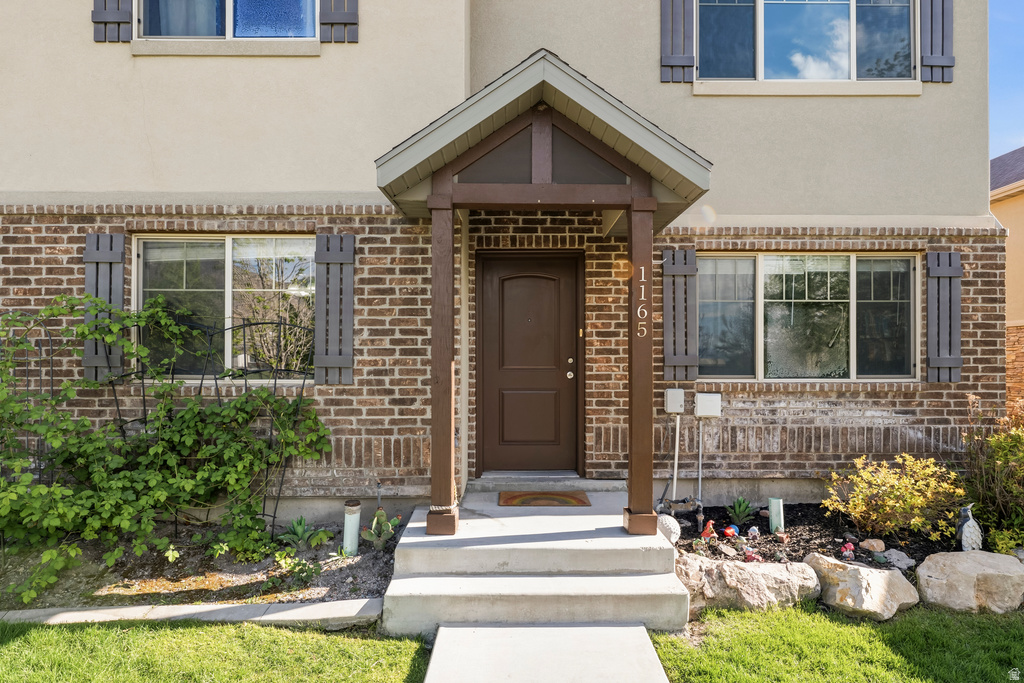 1165 W 100 S Springville, UT 84663