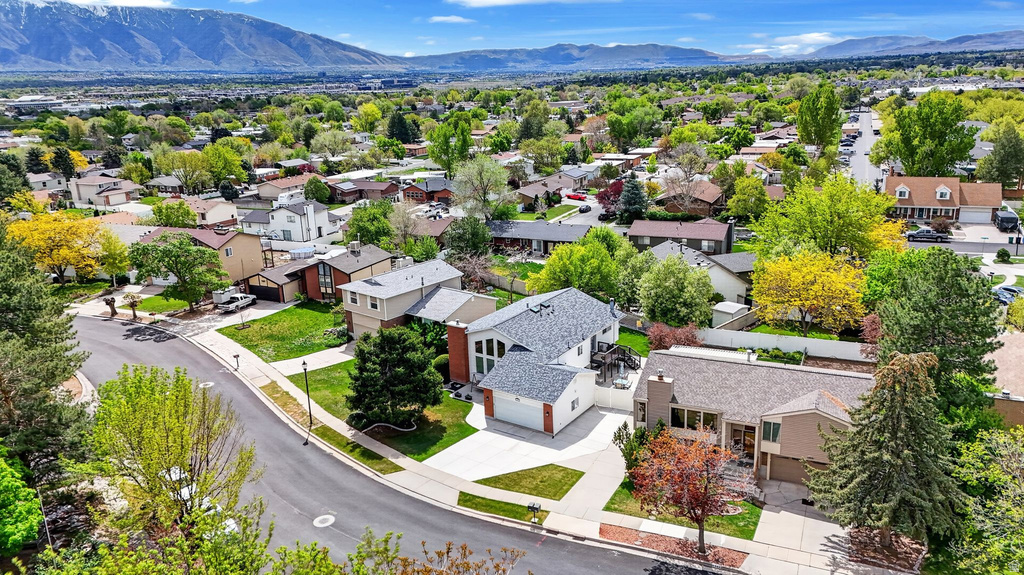 1581 W 6720 S West Jordan, UT 84084