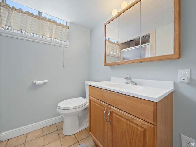 5597 S HILLSIDE DR Murray, UT 84107