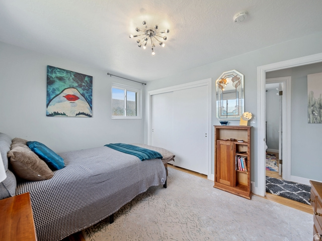 5597 S HILLSIDE DR Murray, UT 84107