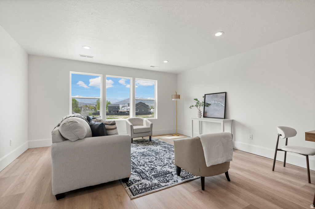 1887 W 1340 N Lehi, UT 84043