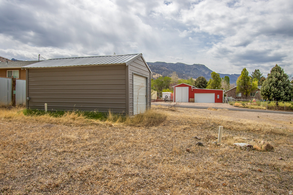 433 E 580 S Monroe, UT 84754