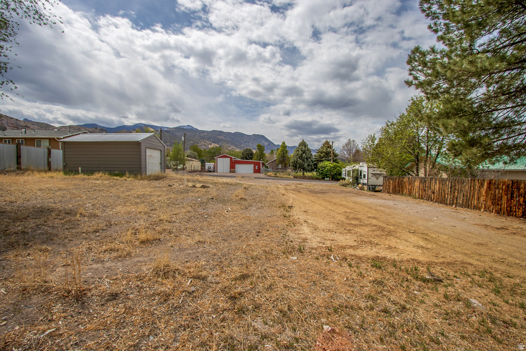 433 E 580 S Monroe, UT 84754