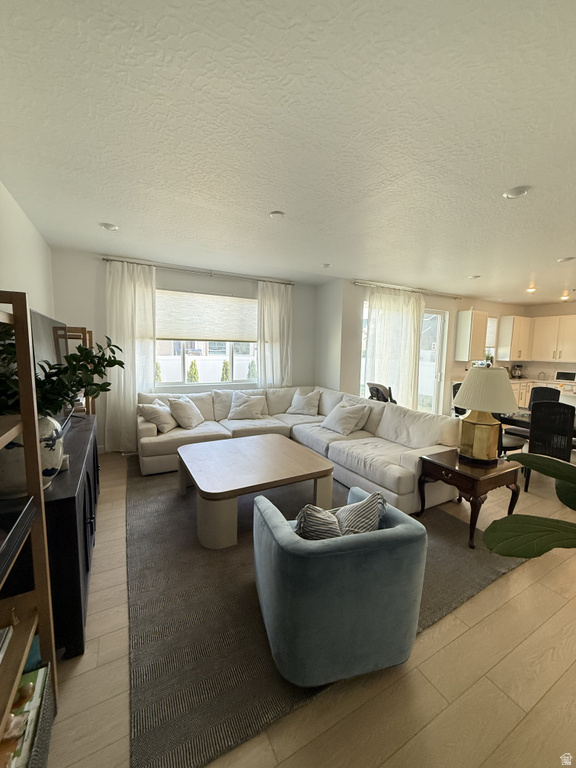 41 E FERNDELL ST Saratoga Springs, UT 84045