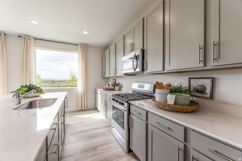 1819 W GOLDEN MAGIC LN #3179 Saratoga Springs, UT 84045