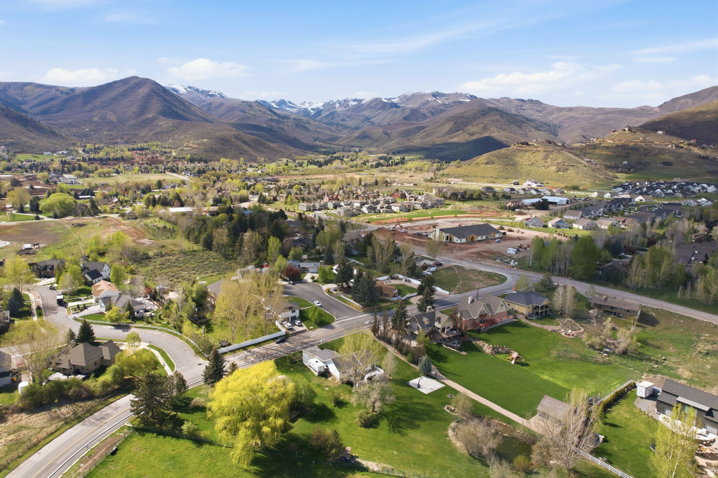 960 N 100 W Midway, UT 84049