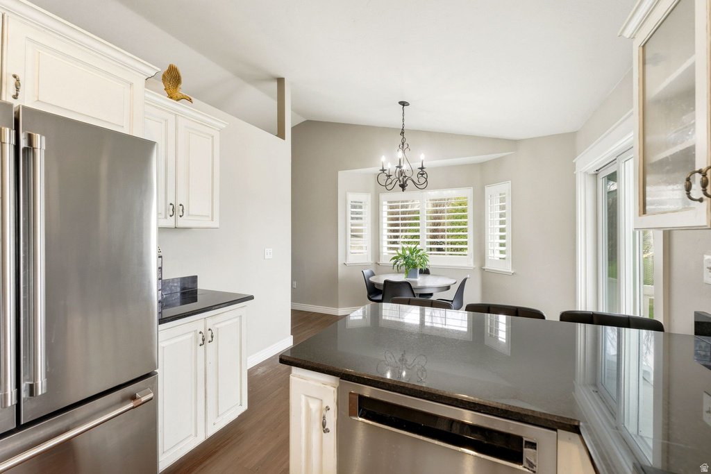 960 N 100 W Midway, UT 84049