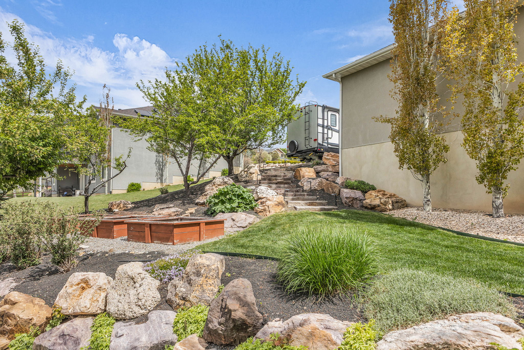 2605 N 2150 E North Logan, UT 84341