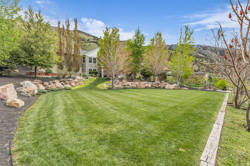 2605 N 2150 E North Logan, UT 84341