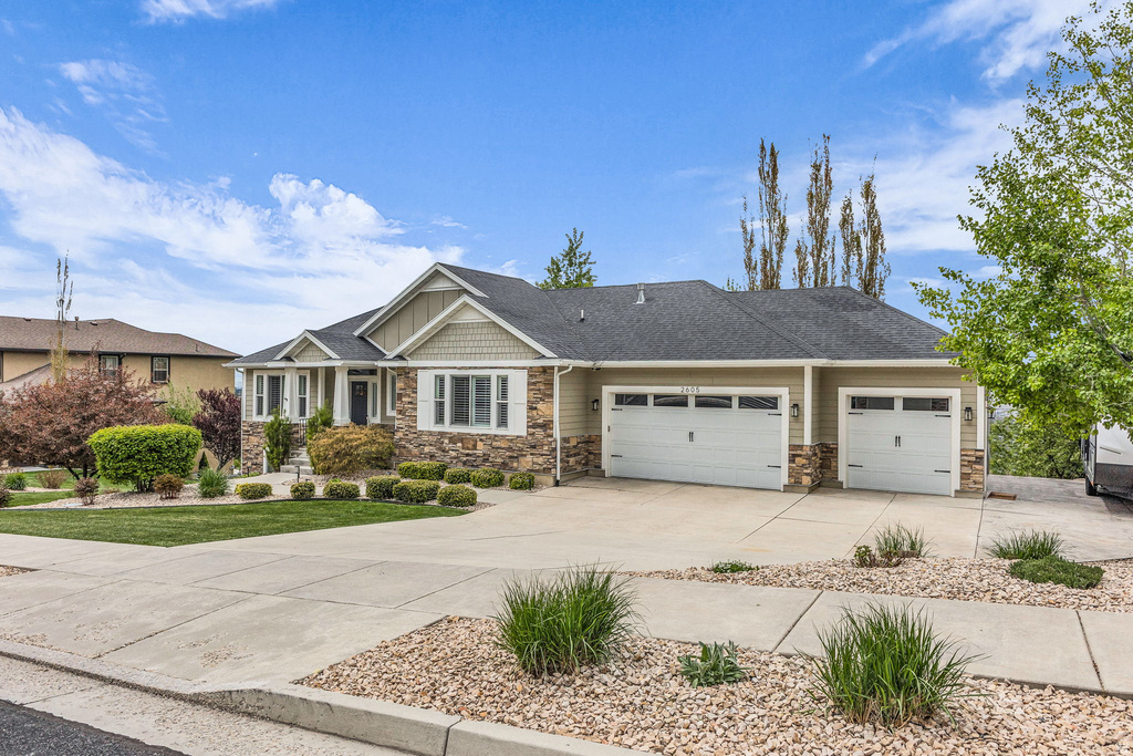 2605 N 2150 E North Logan, UT 84341
